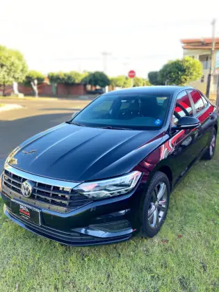 VOLKSWAGEN JETTA 1.4 250 TSI TOTAL FLEX R-LINE TIPTRONIC VOLKSWAGEN JETTA 1.4 250 TSI TOTAL FLEX R-LINE TIPTRONIC