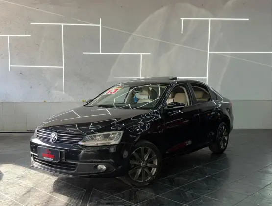 VOLKSWAGEN JETTA 2.0 COMFORTLINE FLEX 4P TIPTRONIC