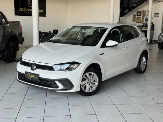 VOLKSWAGEN POLO 1.0 170 TSI COMFORTLINE AUTOMÁTICO VOLKSWAGEN POLO 1.0 170 TSI COMFORTLINE AUTOMÁTICO