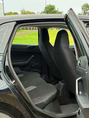 VOLKSWAGEN-POLO-2024