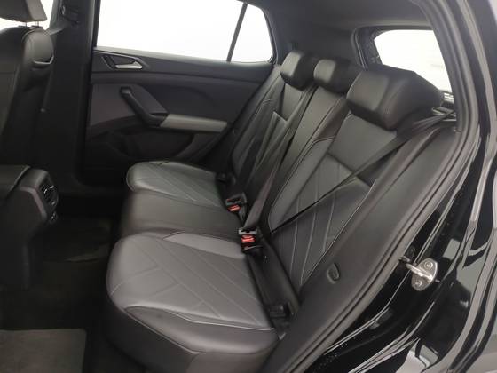 /en/city/cate-car-used-car/volkswagen-t-cross-2025-1-0-200-tsi-total-flex-comfortline-automatic-48549089798916096/-17