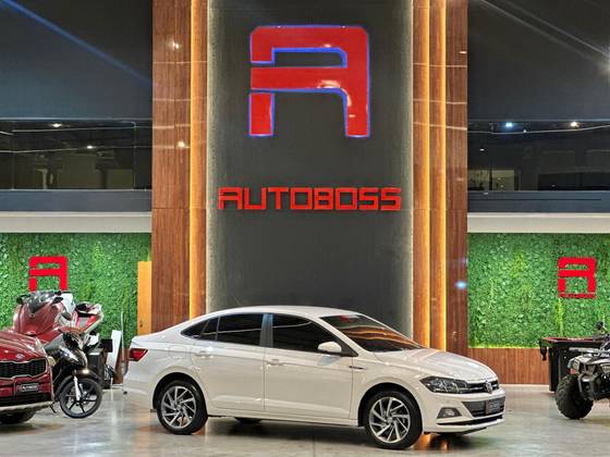VOLKSWAGEN VIRTUS 1.0 200 TSI HIGHLINE AUTOMÁTICO