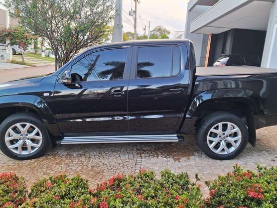 VOLKSWAGEN-AMAROK-2023