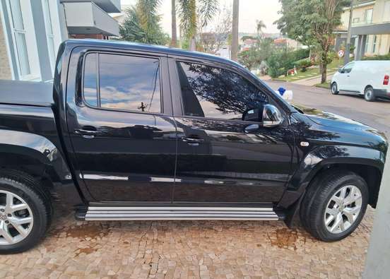 VOLKSWAGEN-AMAROK-2023