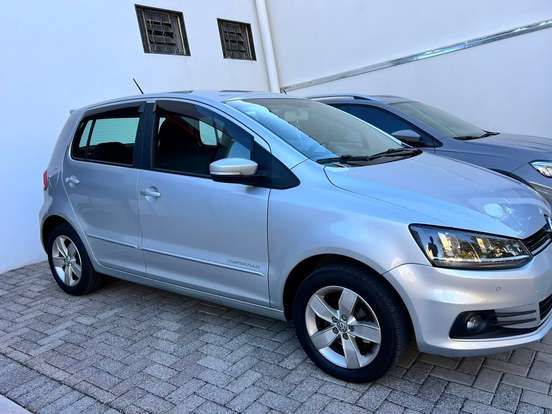 VOLKSWAGEN-FOX-1.6 MSI COMFORTLINE 8V FLEX 4P MANUAL VOLKSWAGEN-FOX-2017