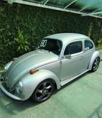 VOLKSWAGEN-FUSCA-1980