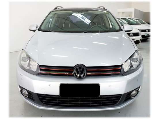 VOLKSWAGEN-JETTA-2.5 I VARIANT 20V 170CV GASOLINA 4P TIPTRONIC VOLKSWAGEN-JETTA-2010