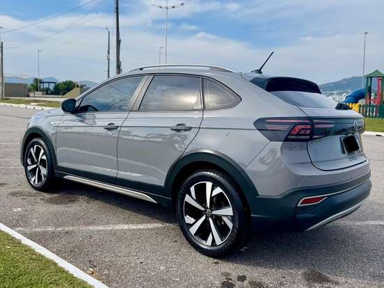 VOLKSWAGEN-NIVUS-1.0 200 TSI TOTAL FLEX HIGHLINE AUTOMÁTICO VOLKSWAGEN-NIVUS-2022
