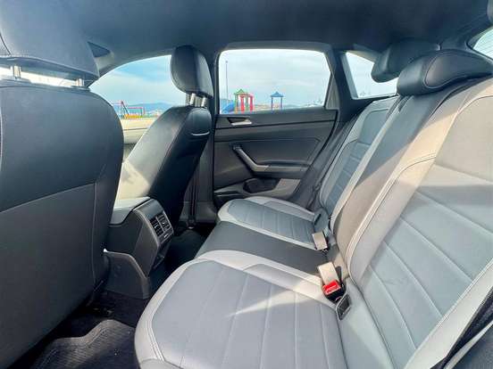 VOLKSWAGEN-NIVUS-1.0 200 TSI TOTAL FLEX HIGHLINE AUTOMÁTICO VOLKSWAGEN-NIVUS-2022