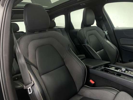 VOLVO-XC60-2.0 T8 HYBRID R-DESIGN AWD GEARTRONIC VOLVO-XC60-2019