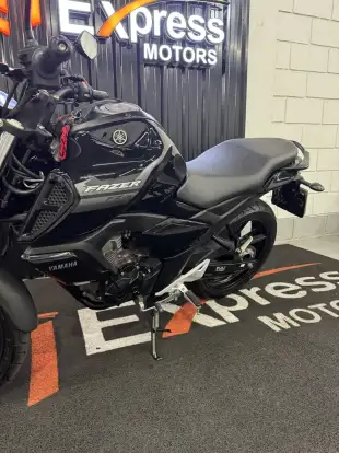 YAMAHA-FZ15 FAZER ABS-2023