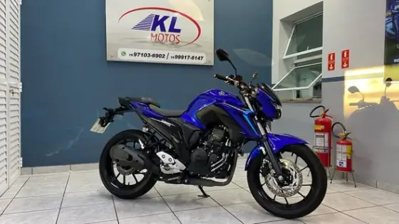 YAMAHA FZ25 FAZER CONNECTED ABS 