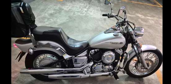 YAMAHA-DRAG STAR 650-2005