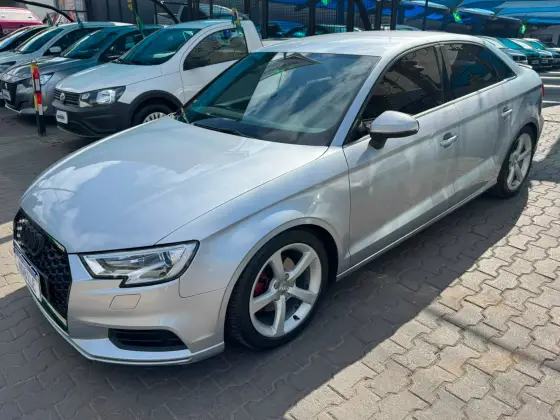 AUDI A3 1.4 TFSI SEDAN AMBIENTE 16V FLEX 4P TIPTRONIC