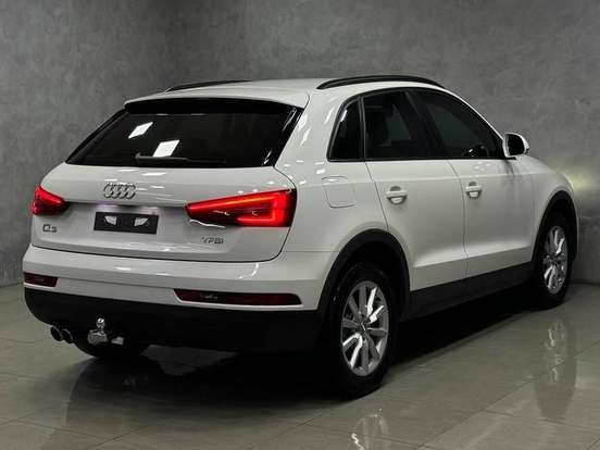 AUDI-Q3-2016