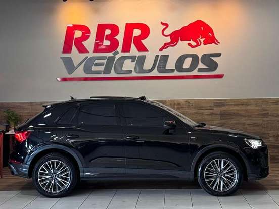 AUDI-Q3-2.0 40 TFSI GASOLINA PERFORMANCE BLACK QUATTRO TIPTRONIC AUDI-Q3-2022
