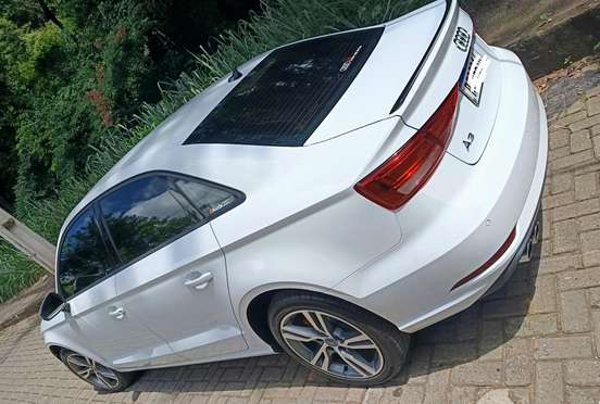 AUDI-A3-2020