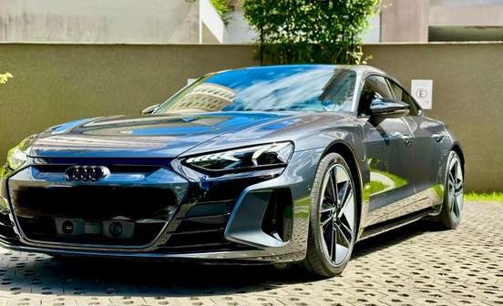AUDI-RS E-TRON GT-2021