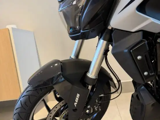 BAJAJ-DOMINAR 250 BAJAJ-DOMINAR 250-2026