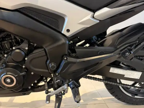 BAJAJ-DOMINAR 250 BAJAJ-DOMINAR 250-2026