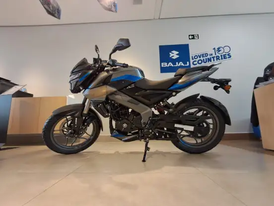 BAJAJ-DOMINAR NS200-2026