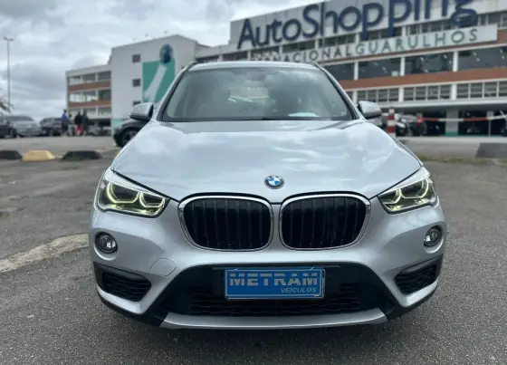 BMW X1 2.0 16V TURBO ACTIVEFLEX SDRIVE20I 4P AUTOMÁTICO