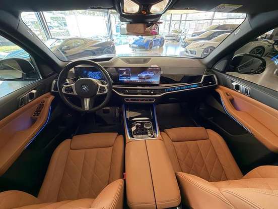 BMW-X5-2024