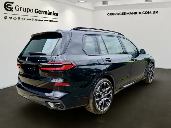 BMW-X7-2026
