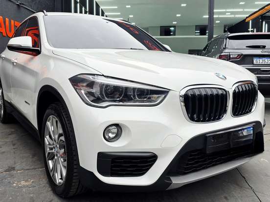 BMW-X1-2.0 16V TURBO ACTIVEFLEX SDRIVE20I 4P AUTOMÁTICO BMW-X1-2018