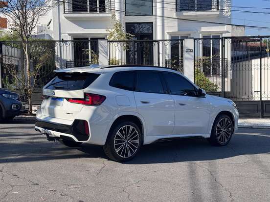 BMW-X1-2.0 16V TURBO GASOLINA SDRIVE20I M SPORT STEPTRONIC BMW-X1-2025