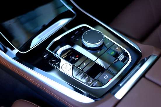BMW-X5-2025