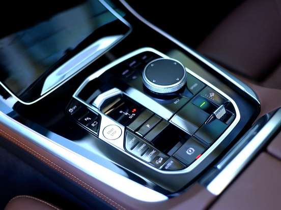 BMW-X5-3.0 I6 TURBO HÍBRIDO XDRIVE50E M SPORT AUTOMÁTICO BMW-X5-2025
