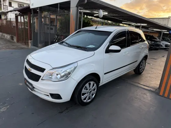 CHEVROLET AGILE 1.4 MPFI LT 8V FLEX 4P MANUAL CHEVROLET AGILE 1.4 MPFI LT 8V FLEX 4P MANUAL