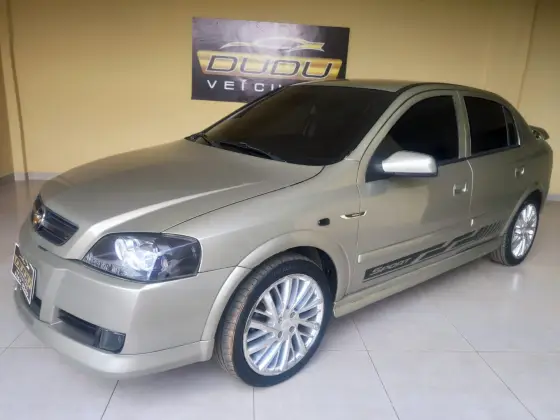CHEVROLET ASTRA 2.0 MPFI ADVANTAGE SEDAN 8V FLEX 4P MANUAL CHEVROLET ASTRA 2.0 MPFI ADVANTAGE SEDAN 8V FLEX 4P MANUAL