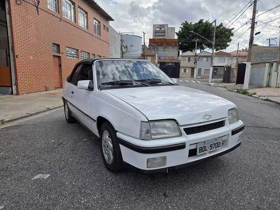 CHEVROLET-KADETT-2.0 MPFI GSI CONVERSIVEL 8V GASOLINA 2P MANUAL CHEVROLET-KADETT-1994