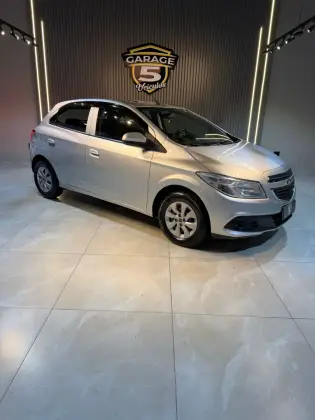 CHEVROLET ONIX 1.0 MPFI LT 8V FLEX 4P MANUAL CHEVROLET ONIX 1.0 MPFI LT 8V FLEX 4P MANUAL