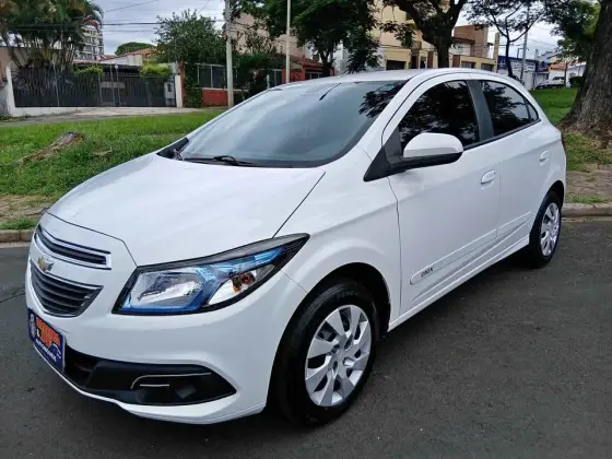 CHEVROLET ONIX 1.4 MPFI LT 8V FLEX 4P MANUAL