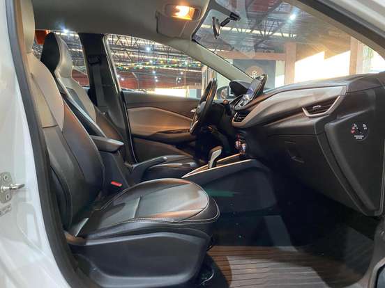 CHEVROLET-ONIX-2023