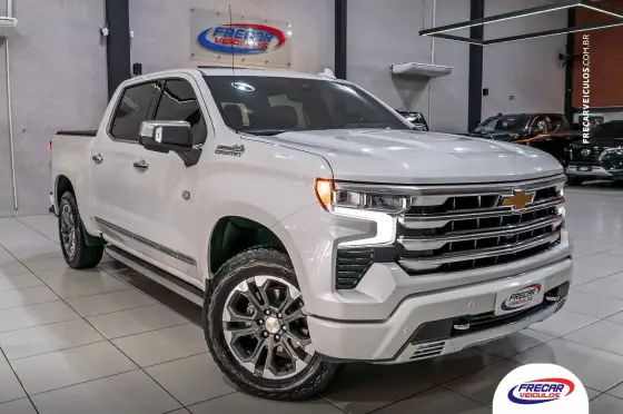 CHEVROLET SILVERADO 5.3 V8 GASOLINA 1500 HIGH COUNTRY 4X4 AUTOMÁTICO