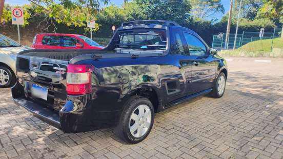 CHEVROLET-MONTANA-2010