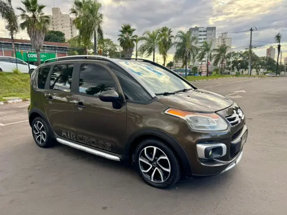 CITROËN AIRCROSS 1.6 GLX 16V FLEX 4P AUTOMÁTICO CITROËN AIRCROSS 1.6 GLX 16V FLEX 4P AUTOMÁTICO
