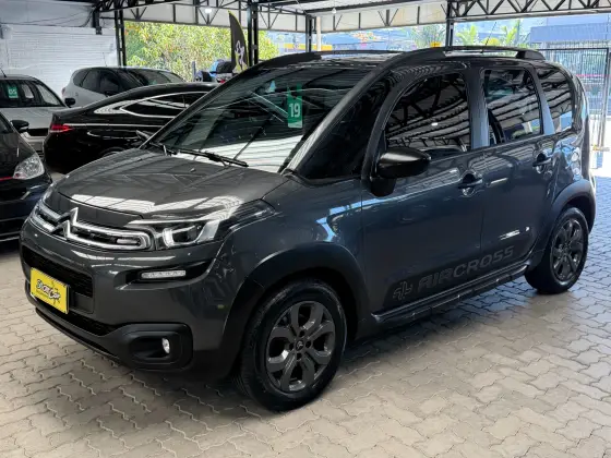 CITROËN AIRCROSS 1.6 VTI 120 FLEX LIVE EAT6 CITROËN AIRCROSS 1.6 VTI 120 FLEX LIVE EAT6
