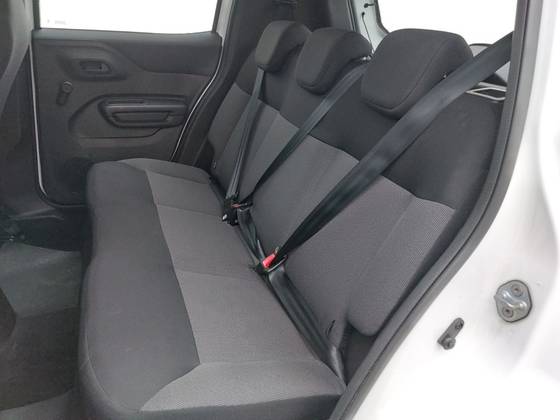 /en/city-vila-velha/cate-car-used-car/citroen-c3-2025-1-0-firefly-flex-live-pack-manual-48591271679363072/-17