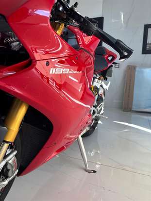 DUCATI-SUPERBIKE 1199 PANIGALE S-2015