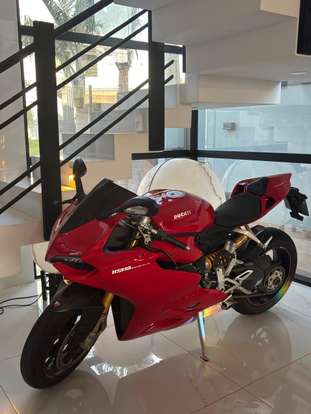 DUCATI-SUPERBIKE 1199 PANIGALE S-2015