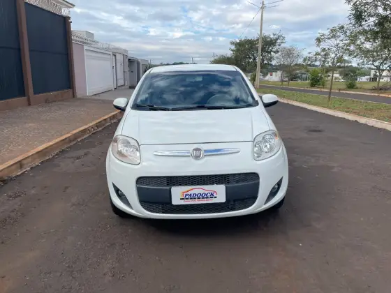 FIAT PALIO 1.0 MPI ATTRACTIVE 8V FLEX 4P MANUAL FIAT PALIO 1.0 MPI ATTRACTIVE 8V FLEX 4P MANUAL