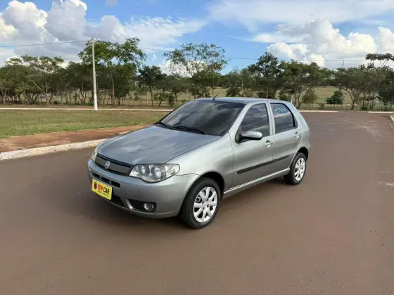 FIAT PALIO 1.0 MPI FIRE CELEBRATION 8V FLEX 4P MANUAL FIAT PALIO 1.0 MPI FIRE CELEBRATION 8V FLEX 4P MANUAL