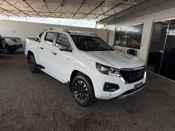 FIAT TITANO 2.2 TURBO DIESEL RANCH 4X4 AT6 FIAT TITANO 2.2 TURBO DIESEL RANCH 4X4 AT6