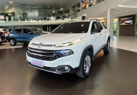 FIAT TORO 2.0 16V TURBO DIESEL VOLCANO 4WD AT9