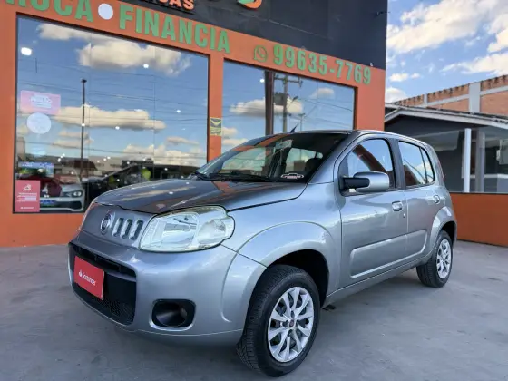 FIAT UNO 1.0 EVO VIVACE 8V FLEX 4P MANUAL FIAT UNO 1.0 EVO VIVACE 8V FLEX 4P MANUAL